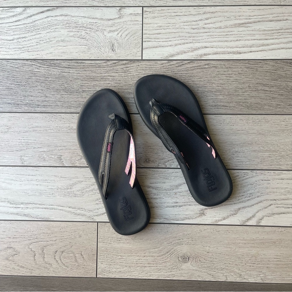 Flojos Black and Pink Women's Flip Flops